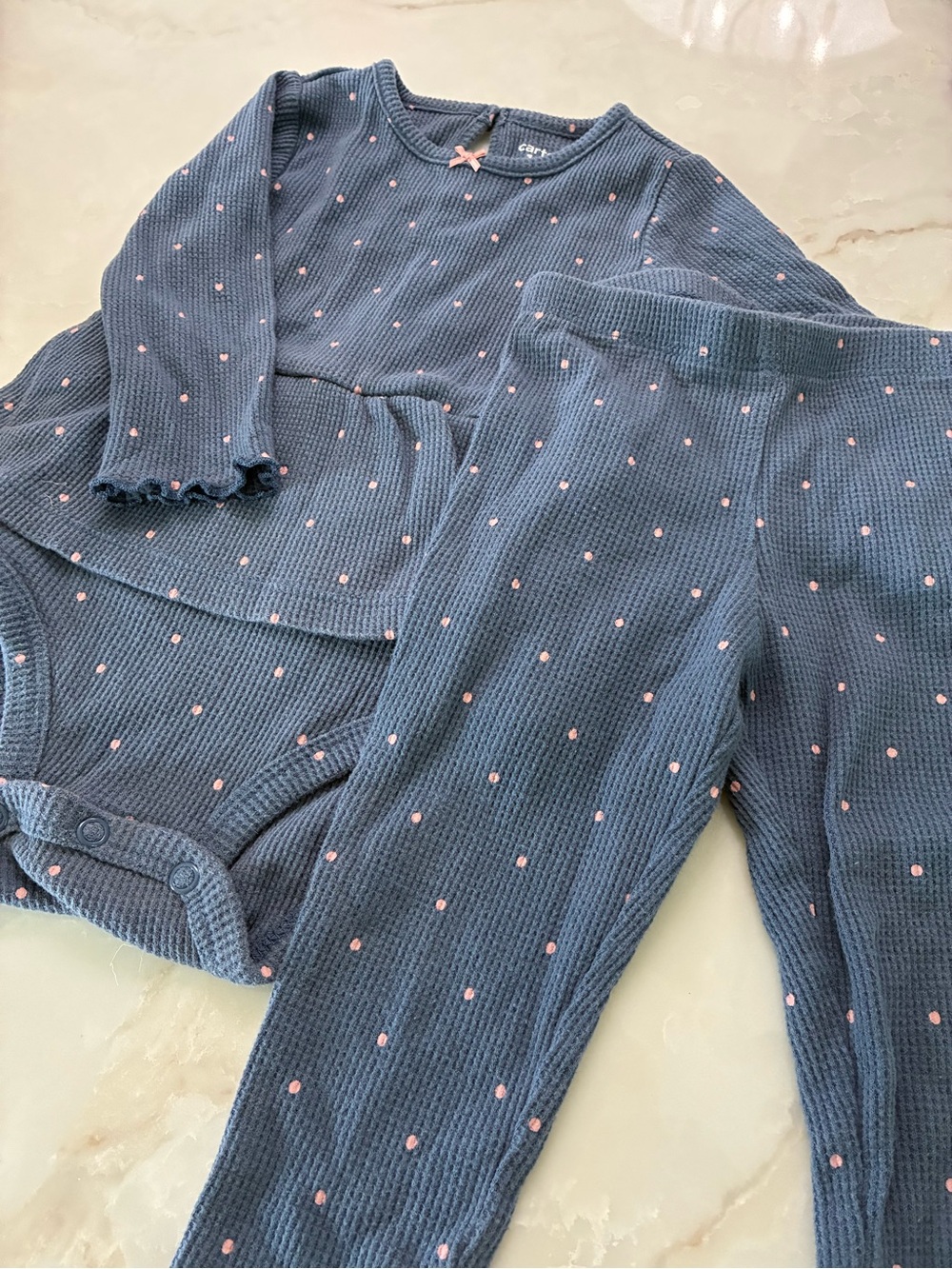 Carter’s Waffle Knit Set